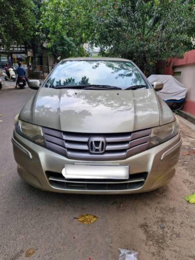 https://images10.gaadi.com/usedcar_image/4579629/original/processed_636140e6-8d6f-4553-8902-c257dd1f4d48.jpg?imwidth=6400