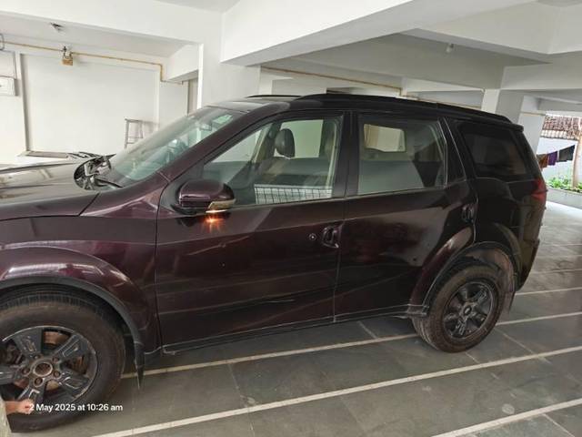 https://images10.gaadi.com/usedcar_image/4579634/original/processed_33328678-1625-45b3-b81a-01b8b9371e58.jpg?imwidth=6400