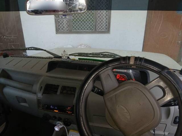 https://images10.gaadi.com/usedcar_image/4579640/original/processed_cca74ee1-0a9e-4fc4-83b1-ce65ae7db313.jpg?imwidth=6401