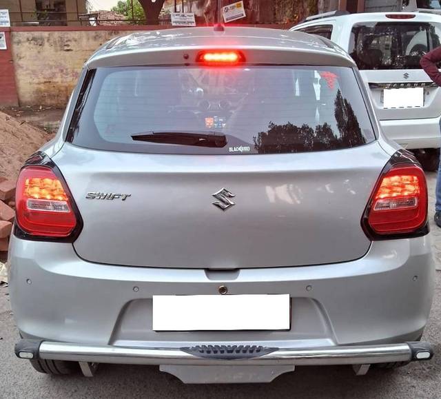 https://images10.gaadi.com/usedcar_image/4579649/original/processed_0578b840480fa711039f8d204b59c3d6.jpg?imwidth=6402