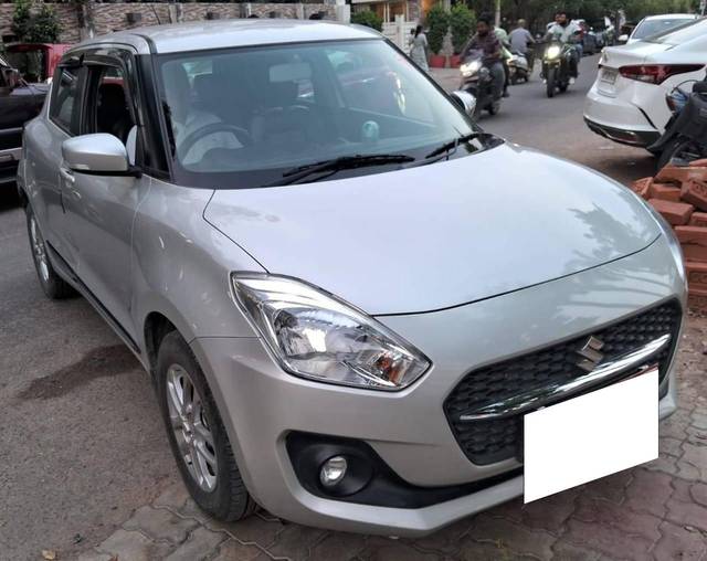 https://images10.gaadi.com/usedcar_image/4579649/original/processed_c3324161dd8b2ec8b79f7e31ddf4c591.jpg?imwidth=6400