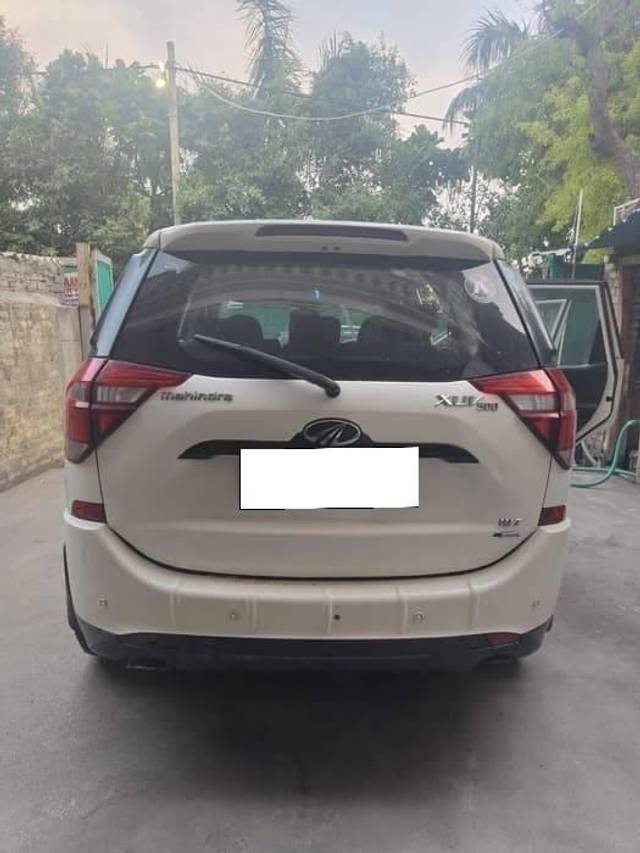 https://images10.gaadi.com/usedcar_image/4579655/original/processed_ceb6be6db4c92c438376bdbcf8313193.jpg?imwidth=6402