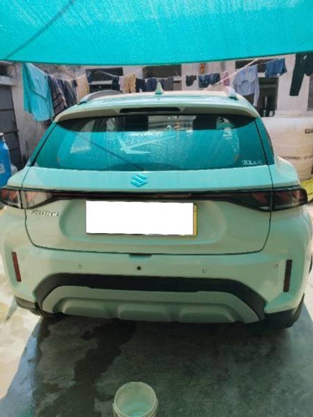 https://images10.gaadi.com/usedcar_image/4579661/original/processed_84ec804d-a475-409d-b068-61c4a7cda1c5.jpg?imwidth=6401