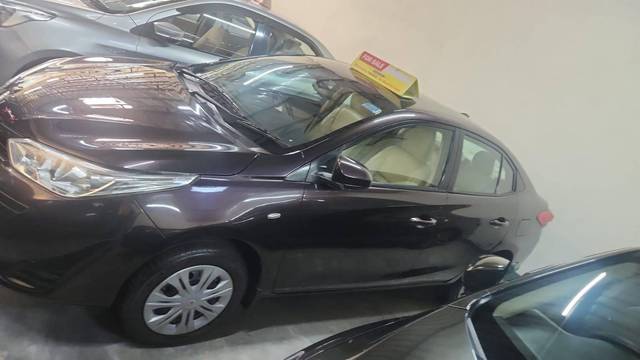 https://images10.gaadi.com/usedcar_image/4579668/original/processed_0d70c91a54364e1e9c09e40d3298f69b.jpg?imwidth=6400