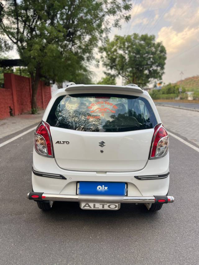 https://images10.gaadi.com/usedcar_image/4579693/original/processed_71972020c144901c36d6357c213de5ae.jpg?imwidth=6402