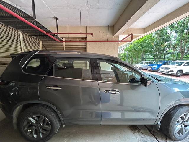 https://images10.gaadi.com/usedcar_image/4579711/original/e57aa7a1-d2c8-45ff-825c-52651f6ff055.jpg?imwidth=6400