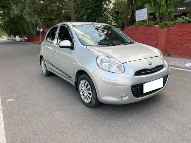 https://images10.gaadi.com/usedcar_image/4579770/original/processed_28d2dc8719f2e09cfa883389305de5d9.jpg?imwidth=6400