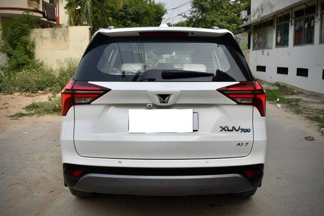 https://images10.gaadi.com/usedcar_image/4579774/original/processed_96569bf6c26f1489bb4f428b6cc77cb0.jpg?imwidth=6402