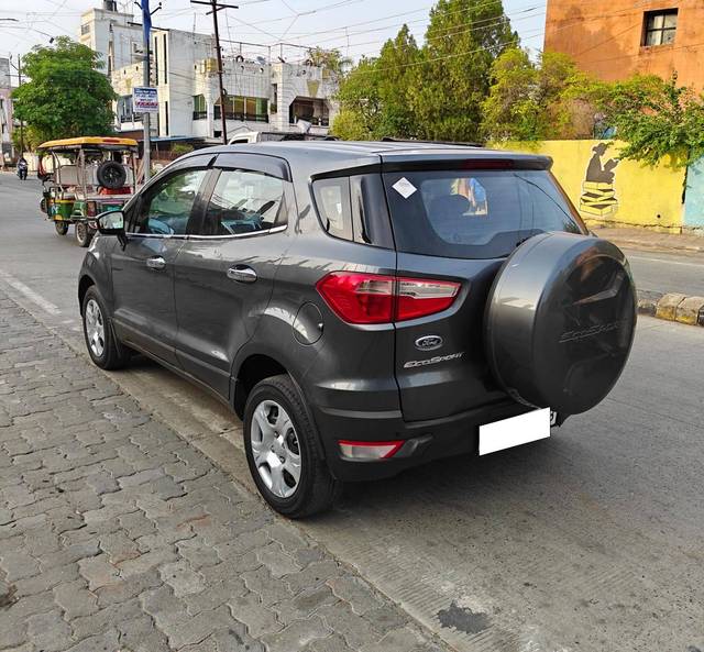 https://images10.gaadi.com/usedcar_image/4579775/original/processed_a84cd8ffef9413a9704468b7a027cd65.jpg?imwidth=6402
