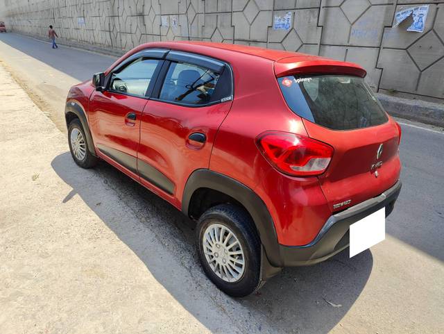 https://images10.gaadi.com/usedcar_image/4579781/original/processed_8e1767bc8b1144d42ec7edd3191fbfec.jpg?imwidth=6402
