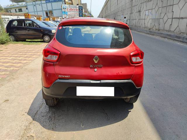 https://images10.gaadi.com/usedcar_image/4579781/original/processed_c3fdd323a6f21e5f74994efaf34d9d46.jpg?imwidth=6401