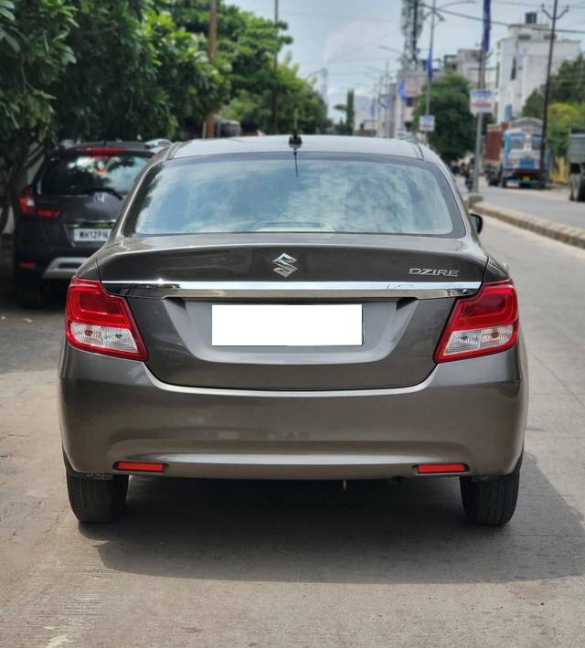 https://images10.gaadi.com/usedcar_image/4579785/original/processed_7cc3fda2fea5e268a9b94633d7cf0bd2.jpg?imwidth=6402