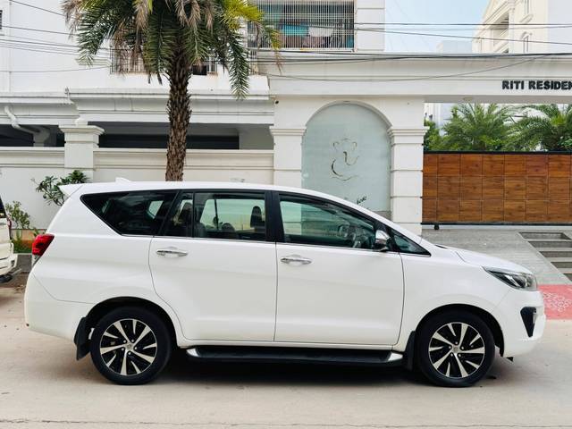 https://images10.gaadi.com/usedcar_image/4579791/original/processed_1ff37d96c8e393421a6031fad38c1c1f.jpg?imwidth=6401