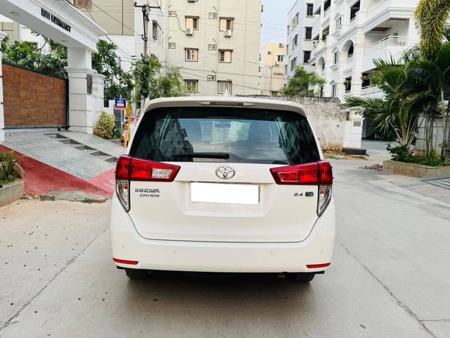 https://images10.gaadi.com/usedcar_image/4579791/original/processed_b274016b46bc87e3dfe76eba8e7578c0.jpg?imwidth=6402