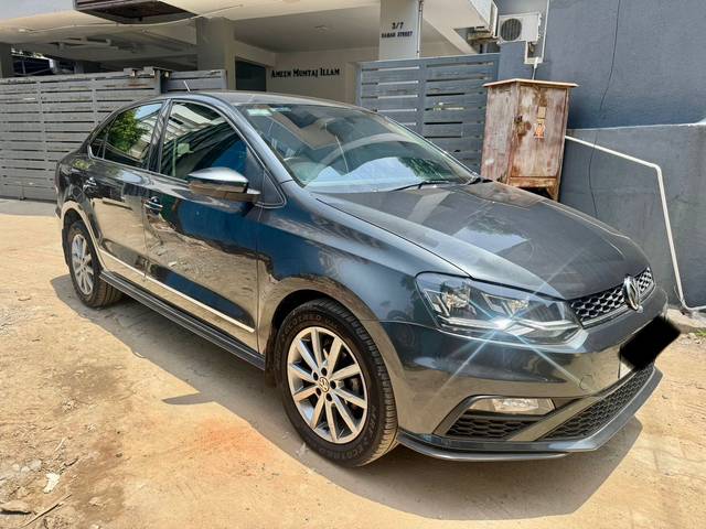 https://images10.gaadi.com/usedcar_image/4579802/original/c7e1f9ca5ff940aad3c42a4f668d5fa8.jpg?imwidth=6400