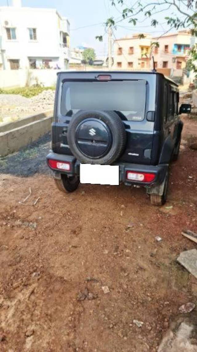 https://images10.gaadi.com/usedcar_image/4579803/original/processed_e36de1de-8fed-4e02-bed8-d505a756bfc5.jpg?imwidth=6402