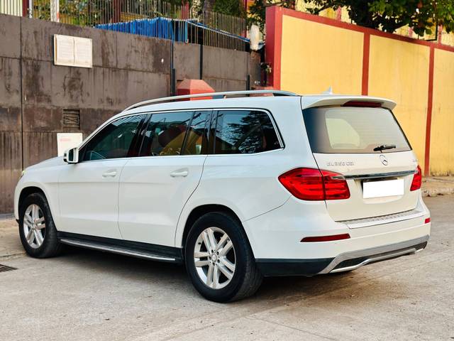 https://images10.gaadi.com/usedcar_image/4579805/original/processed_786674d871cce2978766a2fac1b4d76d.jpg?imwidth=6402