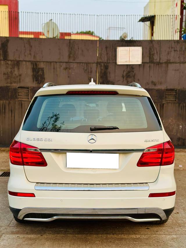 https://images10.gaadi.com/usedcar_image/4579805/original/processed_8b31c2f4cefb9d93307dcaad131d5887.jpg?imwidth=6401