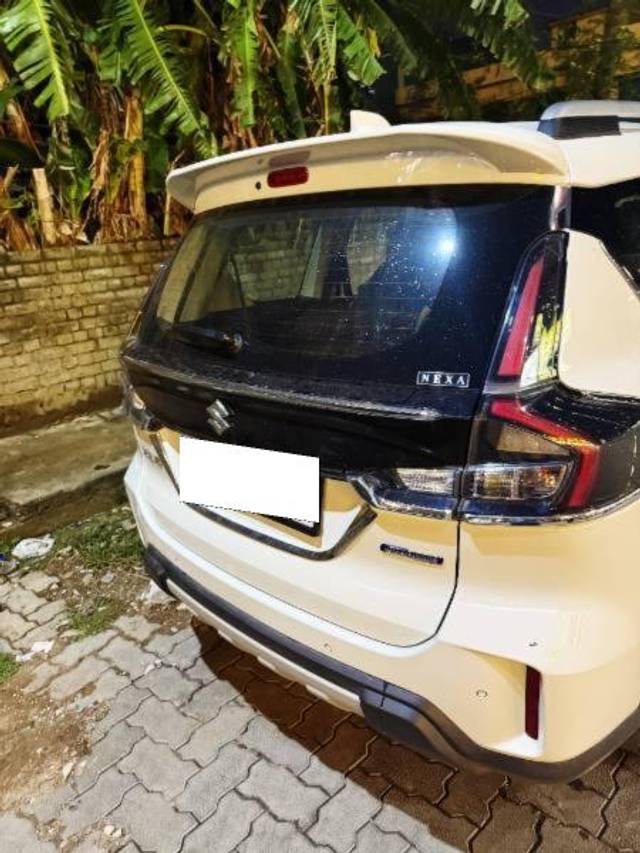 https://images10.gaadi.com/usedcar_image/4579813/original/processed_3c7d7bfd-1d42-4969-89a9-17235c2c3fbb.jpg?imwidth=6402