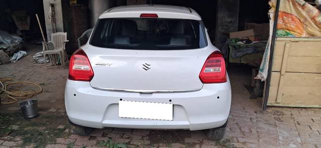https://images10.gaadi.com/usedcar_image/4579828/original/processed_b8a9f77e-b78e-4e77-90f9-cfd66c7970b4.jpg?imwidth=6401