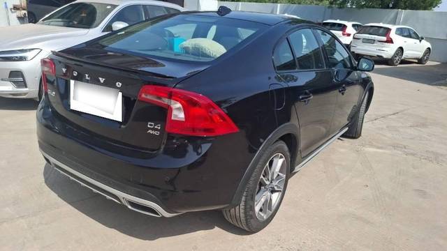 https://images10.gaadi.com/usedcar_image/4579834/original/processed_processed_a32061df-c381-4d7b-b0a0-8f65e5372480.jpeg?imwidth=6400