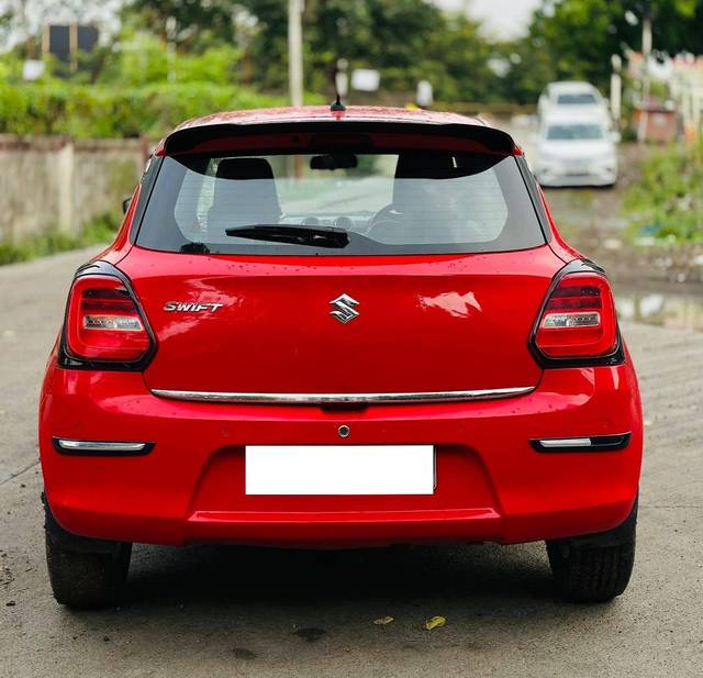 https://images10.gaadi.com/usedcar_image/4579852/original/processed_a1e2c05e-43de-427d-8f72-60cd7dbdf1ea.jpg?imwidth=6401