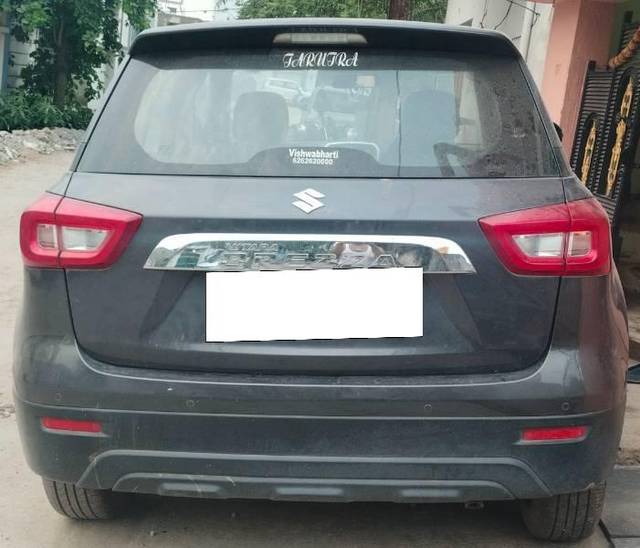 https://images10.gaadi.com/usedcar_image/4579857/original/processed_cee93731-c559-4f92-b7ff-8d2a446febea.jpg?imwidth=6402
