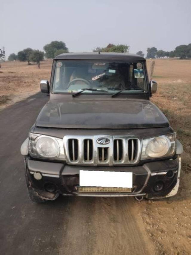 https://images10.gaadi.com/usedcar_image/4579878/original/processed_2627dee8-e0f3-4c2b-ae60-2f2f97a3fc1f.jpg?imwidth=6400