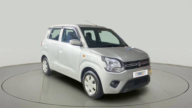 https://images10.gaadi.com/usedcar_image/4579895/original/a137e79a1cd251ffe1f0eda5d85b3786.jpg?imwidth=6400