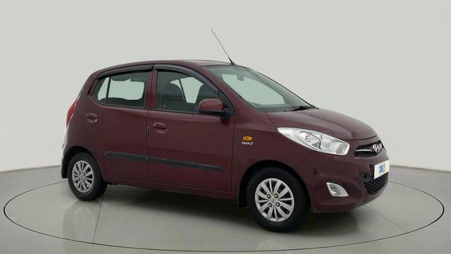 https://images10.gaadi.com/usedcar_image/4579924/original/e821980146c87fdfcb0b931cca8d87cb.jpg?imwidth=6400