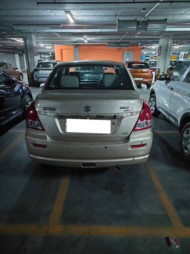 https://images10.gaadi.com/usedcar_image/4579981/original/processed_dfc5028f-b09b-45f6-a6a1-53a0b4770f81.jpg?imwidth=6400