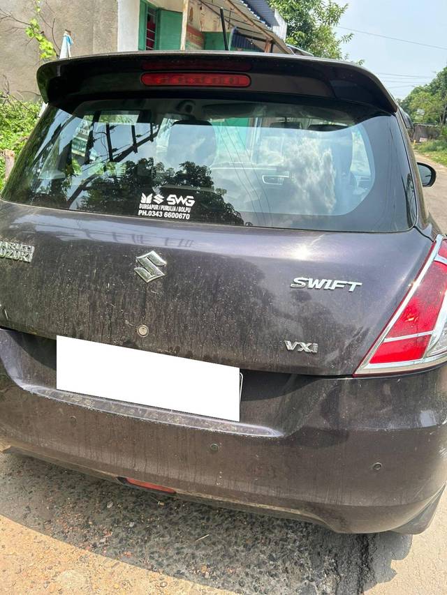 https://images10.gaadi.com/usedcar_image/4579991/original/processed_d8ed3a05-111b-4a23-8052-29357c5170ea.jpg?imwidth=6400
