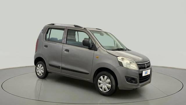 https://images10.gaadi.com/usedcar_image/4580037/original/bf7955870d6081d6e167faafb780c3cf.jpg?imwidth=6400