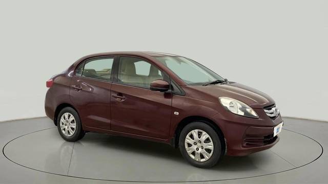https://images10.gaadi.com/usedcar_image/4580086/original/79482b14b260659145f5c0025442e4e7.jpg?imwidth=6400