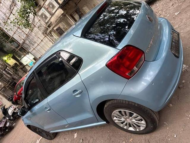 https://images10.gaadi.com/usedcar_image/4580088/original/processed_e9d60ccb-0e79-448a-ba6f-454766ceaeff.jpeg?imwidth=6402