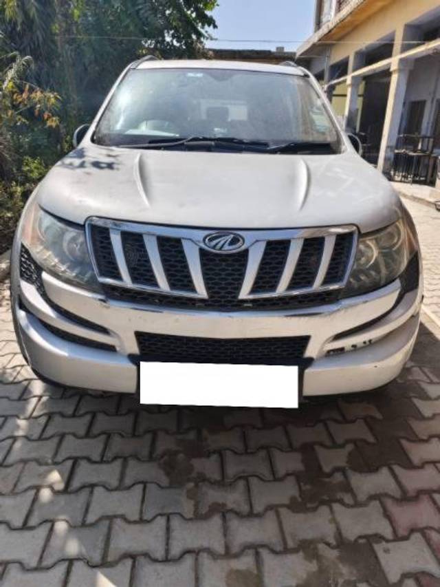 https://images10.gaadi.com/usedcar_image/4580091/original/processed_bb63f6af-e1d4-405d-b986-43a87424b3a0.jpg?imwidth=6402
