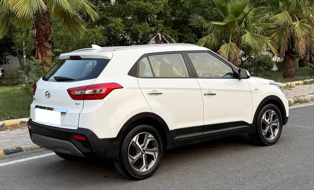 https://images10.gaadi.com/usedcar_image/4580092/original/processed_495821281737b18eb54509611ad3ff57.jpeg?imwidth=6402