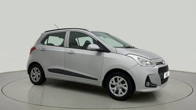 https://images10.gaadi.com/usedcar_image/4580107/original/3bbb590242c3ef057be11c0c58e753c8.jpg?imwidth=6400