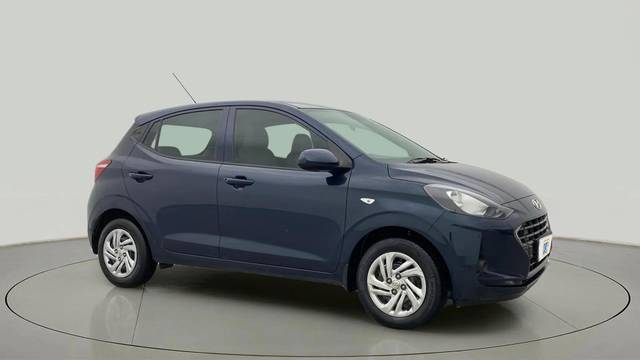 https://images10.gaadi.com/usedcar_image/4580109/original/e0896ad321fd286b55aeeba7364f77fd.jpg?imwidth=6400