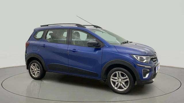 https://images10.gaadi.com/usedcar_image/4580112/original/c2d98e436b27e8b3cb279de4058bc955.jpg?imwidth=6400