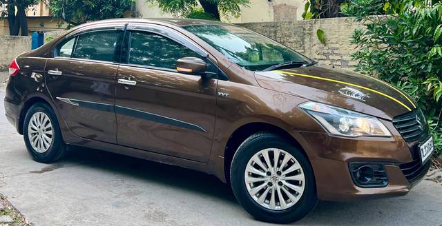 https://images10.gaadi.com/usedcar_image/4580280/original/processed_c7d9b071-1c59-4045-8386-86b6fff83516.jpg?imwidth=6400