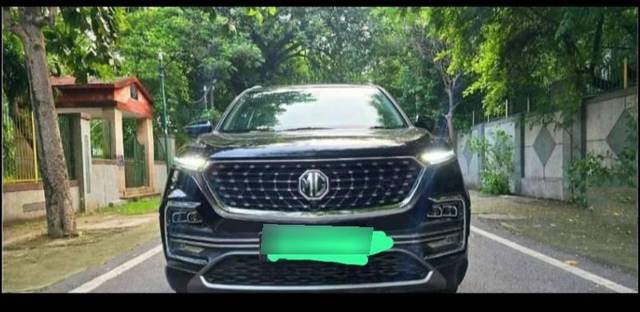 https://images10.gaadi.com/usedcar_image/4580284/original/processed_16bc9ec2-dbfd-4fb1-922c-812c2c8dfe73.jpg?imwidth=6400