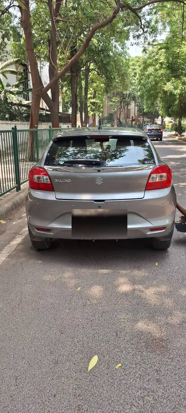 https://images10.gaadi.com/usedcar_image/4580314/original/dbb59aca-e7b0-4664-a931-bcd499c8a1b0.png?imwidth=6401
