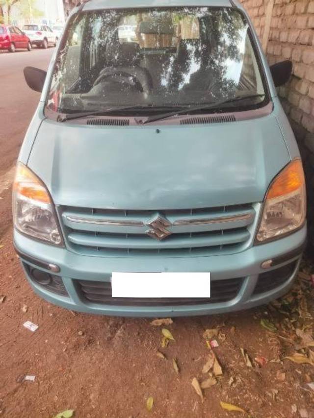 https://images10.gaadi.com/usedcar_image/4580322/original/processed_605e7dc8-5ea6-418d-9d5f-45decd81f88e.jpg?imwidth=6400