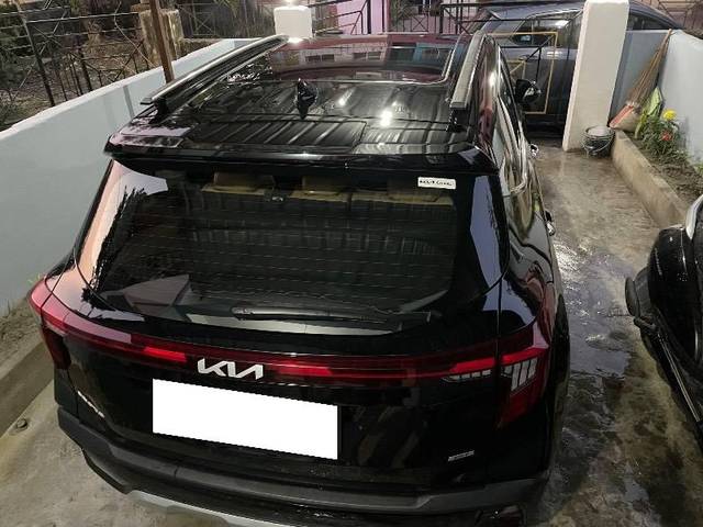 https://images10.gaadi.com/usedcar_image/4580342/original/processed_2053595f-6aaf-47c0-aaf1-9e60147d5e42.jpeg?imwidth=6401