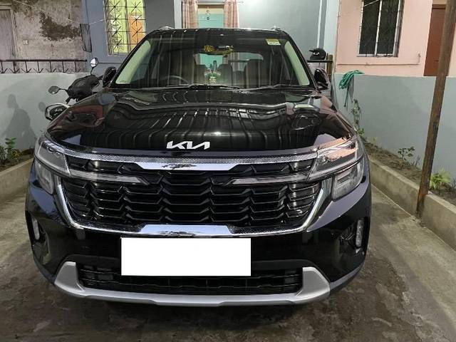 https://images10.gaadi.com/usedcar_image/4580342/original/processed_d7b49133-dcc4-45ff-a6a3-0b9ae03942f5.jpeg?imwidth=6400