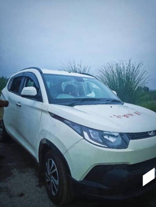 https://images10.gaadi.com/usedcar_image/4580343/original/processed_911b1a17-b24c-46da-8a26-bde633c8623b.jpg?imwidth=6400