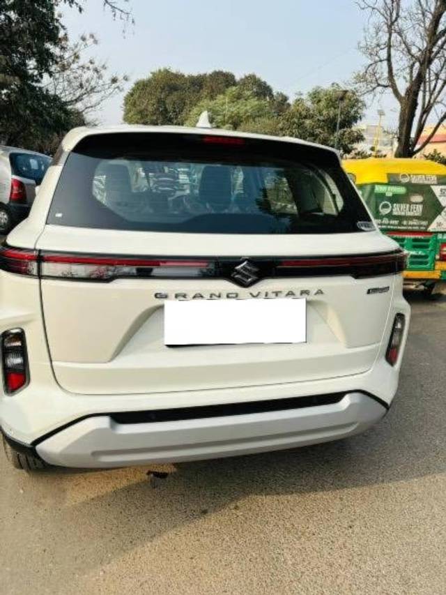 https://images10.gaadi.com/usedcar_image/4580375/original/processed_91245ffb-a897-491d-b065-45243e7630c6.jpeg?imwidth=6401