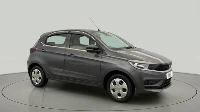 https://images10.gaadi.com/usedcar_image/4580457/original/b518cb3becd24d0df7c9f531b9a73b9b.jpg?imwidth=6400