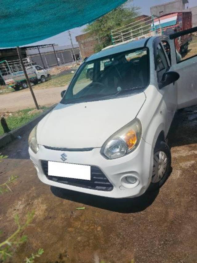https://images10.gaadi.com/usedcar_image/4580505/original/processed_c306e3a1-fc61-4c56-83d1-73996ef80137.jpg?imwidth=6402